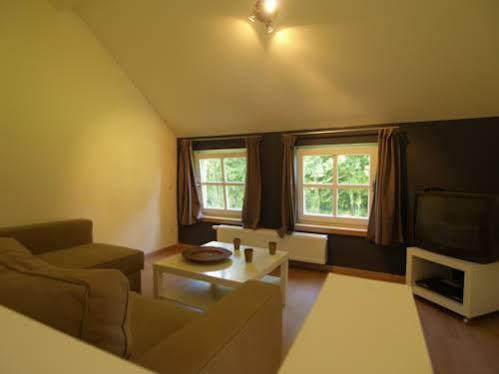 Holiday Home Beausoleil Bomal Exterior photo